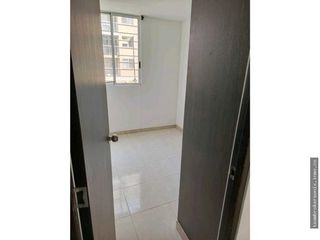 Foto 4 de VENDO APARTAMENTO EN CIUDAD MELENDEZ, PISO 1