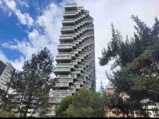 Foto 3 de IQON, Arriendo Suite Amoblada Moderna, 2 Balcones, Edificio de Lujo, Sector La Carolina, Shyris, República del Salvador