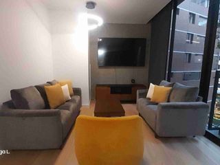 Foto 4 de IQON, Arriendo Suite Amoblada Moderna, 2 Balcones, Edificio de Lujo, Sector La Carolina, Shyris, República del Salvador