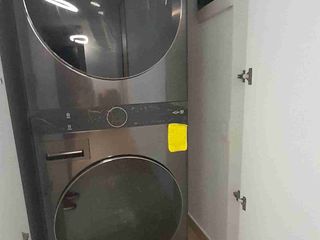 Foto 14 de IQON, Arriendo Suite Amoblada Moderna, 2 Balcones, Edificio de Lujo, Sector La Carolina, Shyris, República del Salvador