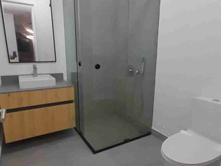 Foto 20 de IQON, Arriendo Suite Amoblada Moderna, 2 Balcones, Edificio de Lujo, Sector La Carolina, Shyris, República del Salvador