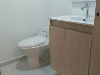 Foto 3 de ARRIENDO APARTAESTUDIO AMOBLADO CON ADMON E INTERNET EN EL CENTRO DE BOGOTA