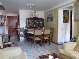 Foto 1 de VENDO APARTAMENTO EN PONTEVEDRA