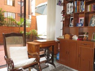 Foto 12 de VENDO APARTAMENTO EN PONTEVEDRA