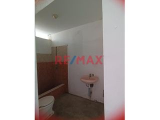 Foto 4 de 1143734 📍 Oportunidad En Comas: Casa Frente A Mercado – Perfecta Para Vivir Y Emprender 💵