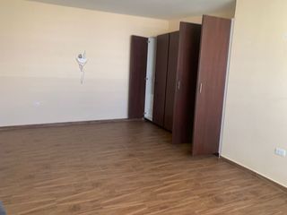 Foto 6 de Venta  2000 m2 Terreno con casa y departamento sector Pifo