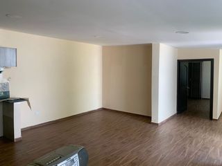 Foto 8 de Venta  2000 m2 Terreno con casa y departamento sector Pifo