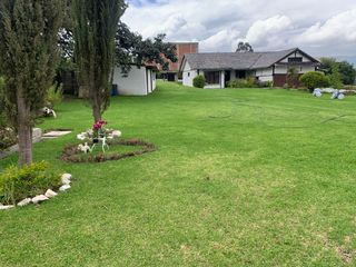 Foto 9 de Venta  2000 m2 Terreno con casa y departamento sector Pifo