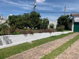 Foto 11 de Venta  2000 m2 Terreno con casa y departamento sector Pifo