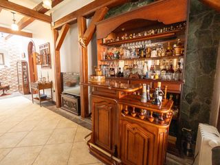 Foto 16 de $495.000 - Casa de Venta en Mitad del Mundo – Ideal para Vivienda, Hosteria o Restaurante