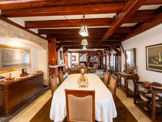 Foto 19 de $495.000 - Casa de Venta en Mitad del Mundo – Ideal para Vivienda, Hosteria o Restaurante