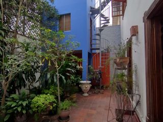 Foto 1 de Alquiler de CASA para VIVIENDA u OFICINA