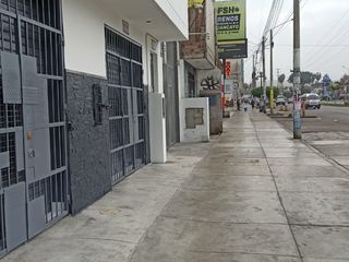 Foto 11 de LOCAL COMERCIAL REMODELADO 95m² - AV. GUARDIA CIVIL CHORRILLOS - IDEAL FARMACIA/CONSULTORIO