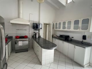 Foto 10 de vendo hermosa casa un solo piso circunvalacion golf los incas Surco