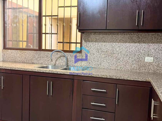 Foto 5 de ¡𝐀𝐋𝐐𝐔𝐈𝐋𝐀𝐌𝐎𝐒 𝐔𝐍𝐀 𝐄𝐗𝐂𝐄𝐋𝐄𝐍𝐓𝐄 𝐂𝐀𝐒𝐀 𝐄𝐍 𝐔𝐑𝐁𝐀𝐍𝐈𝐙𝐀𝐂𝐈𝐎́𝐍 𝐋𝐀 𝐑𝐈𝐕𝐈𝐄𝐑𝐀
