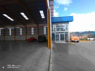 Foto 5 de Bodega de alquiler en la Autopista Cuenca Azogues cerca del descanso. Zhullin. Zona estratégica