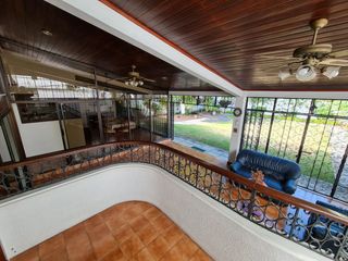 Foto 16 de Venta casa en Urdesa Norte, Norte de Guayaquil, 5 habitaciones