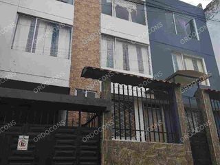 Foto 2 de Casa Rentera en venta Latacunga