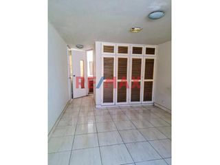 Foto 15 de Alquiler De Casa Urb. Tambo De Monterrico - Santiago De Surco