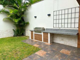 Foto 12 de VENTA DE CASA EN URB. LAS MAGNOLIAS SURCO