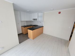 Foto 2 de Alquiler de mini departamento en Lince!!