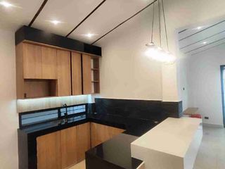 Foto 3 de Urdesa Norte Casa recién remodelada 3 dormitorios un a planta con garaje excelentes  acabados!! Para oficina o vivienda