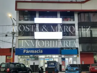 ALQUILER:CONCULTORIOS MÉDICOS/OFICINAS EN EDIFICIO COMERCIAL - CHIMBOTE