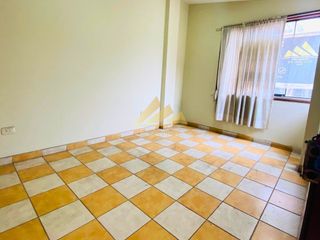 Foto 17 de Vendo Hermosa Casa de 3 pisos ubicado en Urb. El Pinar, Comas