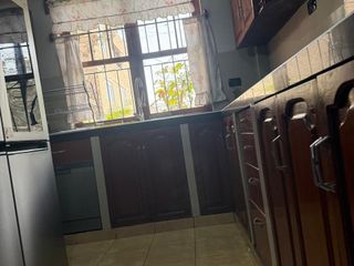 Foto 16 de Venta De Casa De 3 Pisos Con Proyección Y Excelente Ubicación
