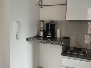 Foto 1 de ARRIENDO APARTAESTUDIO AMOBLADO CON ADMON E INTERNET EN EL CENTRO DE BOGOTA