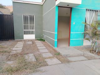 Foto 1 de Alquiler De Casa En Condominio Villa Club 5 En Carabayllo