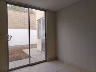 Foto 10 de Alquiler De Casa En Condominio Villa Club 5 En Carabayllo