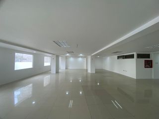 Foto 7 de Centro Machala Amplio Local Comercial