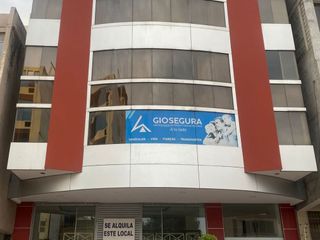 Foto 13 de Centro Machala Amplio Local Comercial