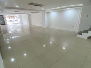 Foto 5 de Centro Machala Amplio Local Comercial