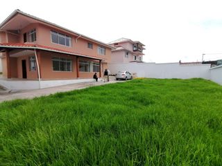 Foto 2 de Alquiler Casa Independiente 4 Dormitorios La Morita 2 - Tumbaco Quito