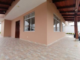 Foto 3 de Alquiler Casa Independiente 4 Dormitorios La Morita 2 - Tumbaco Quito