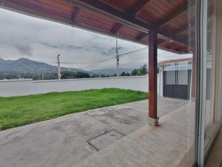 Foto 5 de Alquiler Casa Independiente 4 Dormitorios La Morita 2 - Tumbaco Quito