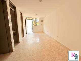 Foto 4 de Se arrienda casa de primer nivel en unidad abierta.