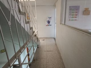 Foto 8 de ¡Venta Casa Comercial de 4 Pisos con Terraza en Soacha! Zona Terreros, Ideal para Colegio o Empresa
