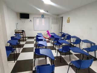 Foto 17 de ¡Venta Casa Comercial de 4 Pisos con Terraza en Soacha! Zona Terreros, Ideal para Colegio o Empresa
