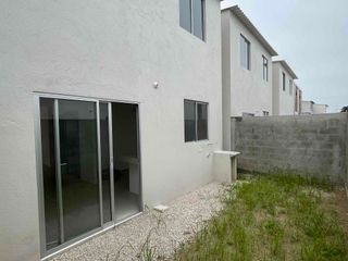 Foto 5 de Venta de casa a estrenar  Urbanización Paseo de Sol vía a la costa