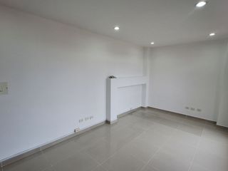 Foto 4 de VENTA OFICINA PASADENA 19 M2