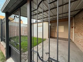 Foto 1 de Alberto Trevesse – Casa en Venta
