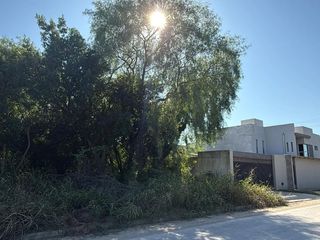 Foto 3 de LOS ROBLES Y LOPEZ JORDAN