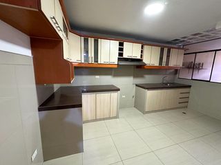 Foto 4 de LOCAL COMERCIAL/VIVIENDA EN ALQUILER, CERCA AL MALL DE SJL