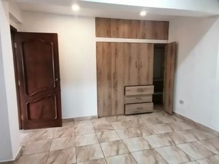 Foto 40 de Alquiler de Casa en Kennedy para Oficinas