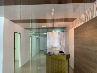 Foto 4 de local comercial de alquiler en manta zona sur bb