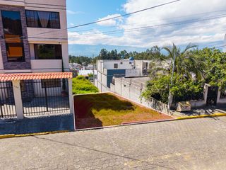 Foto 2 de En Venta Terreno 144 m² Sector Conocoto Urbanizacion El Manantial