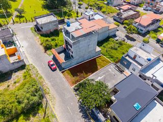 Foto 11 de En Venta Terreno 144 m² Sector Conocoto Urbanizacion El Manantial